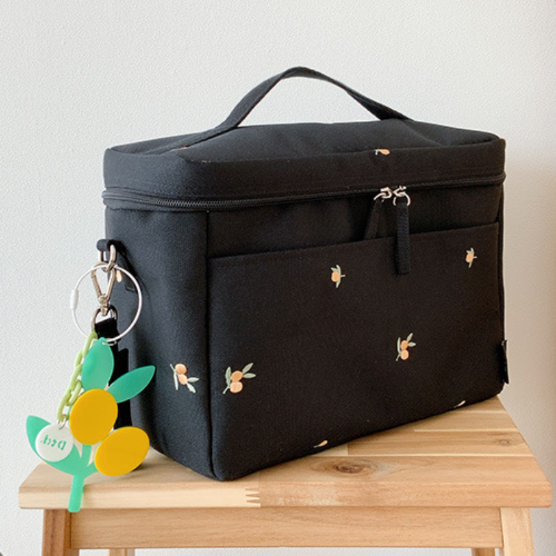 Bear Embroidery Baby Stroller  – Food Storage In Cooler Bewertung und Preis